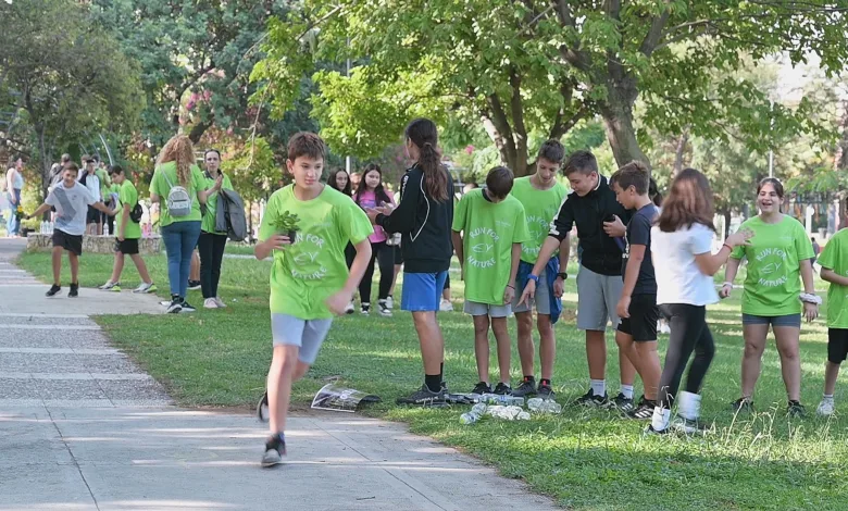 Εκπαιδευτήρια Νέα Παιδεία: 350 μαθητές τρέχουν για καλό σκοπό στο Άλσος Αιγάλεω - Βίντεο