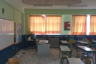 Νέα μεταστέγαση δημοτικού σχολείου στο Αιγάλεω!