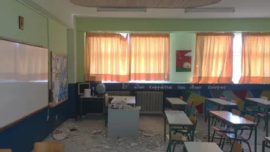 Αιγάλεω: Κατέρρευσε οροφή σε σχολική τάξη – Από θαύμα γλίτωσαν μαθητές και εκπαιδευτικοί