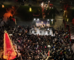 Το Αιγάλεω ανάβει το Χριστουγεννιάτικο δέντρο του