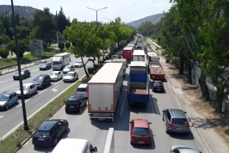 Κυκλοφοριακή συμφόρηση σε Αθηνών και Κηφισό- Καθυστερήσεις σε όλο το δίκτυο