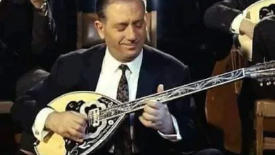 Χρήστος Νικολόπουλος: Η "γκάφα" με το μπουζούκι του Ζαμπέτα και ο μάστορας στο Αιγάλεω 34 Χρήστος Νικολόπουλος: Η "γκάφα" με το μπουζούκι του Ζαμπέτα και ο μάστορας στο Αιγάλεω