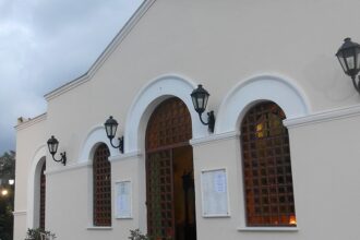 Στον Ι.Ν. Αγίας Βαρβάρας τα λείψανα του Αγίου Νικολάου του Θαυματουργού