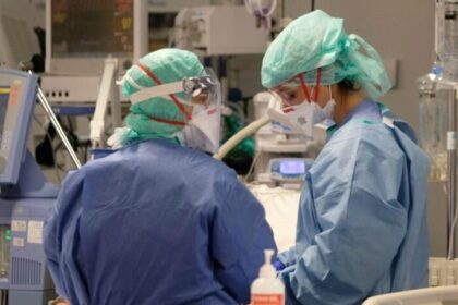 Τι γίνεται με τα απογευματινά χειρουργεία – Αναμονή για χιλιάδες δωρεάν επεμβάσεις