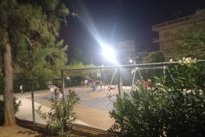 Η παιδική χαρά χρειάζεται και μία βρύση