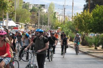 Ο ποδηλατόδρομος στην Ιερά Οδό προκαλεί συζητήσεις επί συζητήσεων από το 1991 μέχρι τις μέρες μας…
