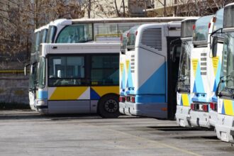 Σταϊκούρας για Μετρό - Λεωφορεία: Σταϊκούρας για Μετρό - Λεωφορεία: