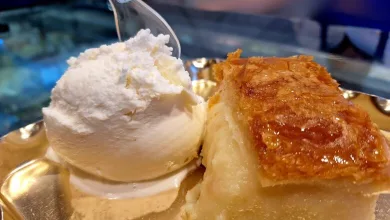 "Αν περάσεις απ΄το Κοσμικόν παγωτό να φέρεις" - Πόσο κάνει 65 "Αν περάσεις απ΄το Κοσμικόν παγωτό να φέρεις" - Πόσο κάνει