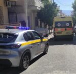 Αιγάλεω: Δημοτικοί Αστυνομικοί στο πλευρό ηλικιωμένης που είχε ανάγκη 3 Αιγάλεω: Δημοτικοί Αστυνομικοί στο πλευρό ηλικιωμένης που είχε ανάγκη