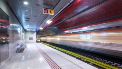 Ρωγμές και φθορές σε ράγες του Μετρό μειώνουν τις ταχύτητες των συρμών