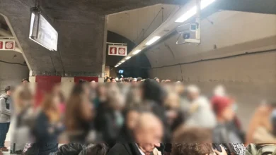 Σήμερα το πρωί: Εκκενώθηκε συρμός της Γραμμής 3 στο Μοναστηράκι 13 Σήμερα το πρωί: Εκκενώθηκε συρμός της Γραμμής 3 στο Μοναστηράκι