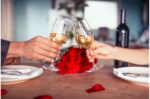 Δυο Ρομαντικές Προτάσεις για Δείπνο του Αγίου Βαλεντίνου στο Χαϊδάρι