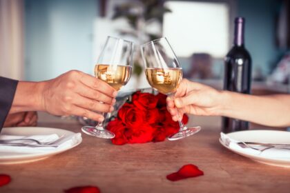 Δυο Ρομαντικές Προτάσεις για Δείπνο του Αγίου Βαλεντίνου στο Χαϊδάρι