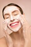 10 μύθοι για το Skincare που ίσως πιστεύεις ακόμα 3 10 μύθοι για το Skincare που ίσως πιστεύεις ακόμα