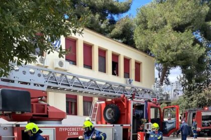 Επιτυχημένη Άσκηση Ετοιμότητας στο Νοσοκομείο «Η Αγία Βαρβάρα» με τη Συμμετοχή του Δήμου Αιγάλεω