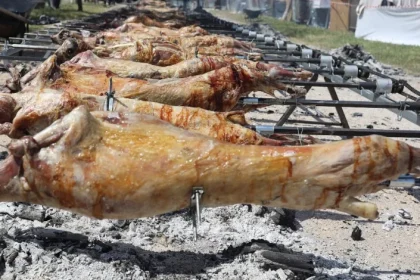 Τι να προσέξετε όταν αγοράζετε αρνί και αυγά – Η ανακοίνωση του ΕΦΕΤ
