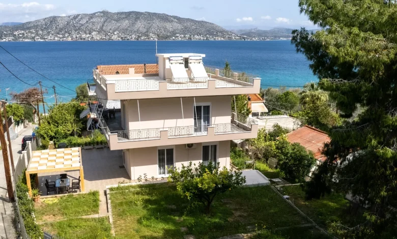 Σαλαμίνα: Πωλείται κατοικία επιπλωμένη και εξοπλισμένη 1 Σαλαμίνα: Πωλείται κατοικία επιπλωμένη και εξοπλισμένη