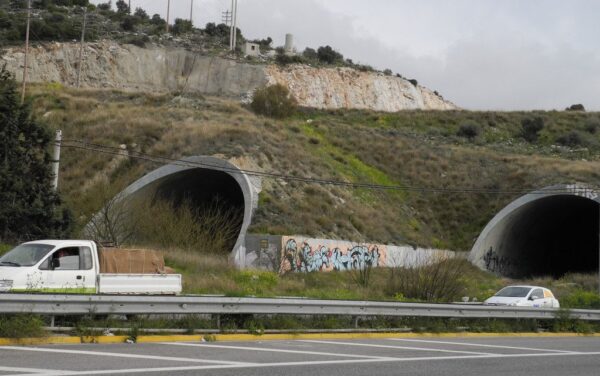 Κόμβος Σκαραμαγκά: Ο Νίκος Χαρδαλιάς αποκαλύπτει τι λείπει για το καίριο έργο υποδομής της Αττικής 1 Κόμβος Σκαραμαγκά: Ο Νίκος Χαρδαλιάς αποκαλύπτει τι λείπει για το καίριο έργο υποδομής της Αττικής