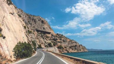 Η κρυμμένη Ριβιέρα της Αττικής - "Μα είναι δυνατόν η θάλασσα να είναι τόσο καθαρή όσο δείχνει;"