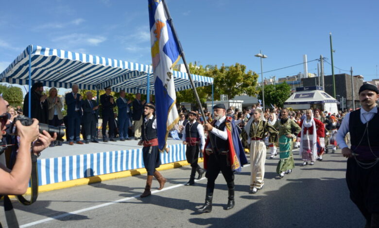 Λαμπρός ο εορτασμός της 28ης Οκτωβρίου στο Αιγάλεω - Φωτογραφίες 1 Λαμπρός ο εορτασμός της 28ης Οκτωβρίου στο Αιγάλεω - Φωτογραφίες