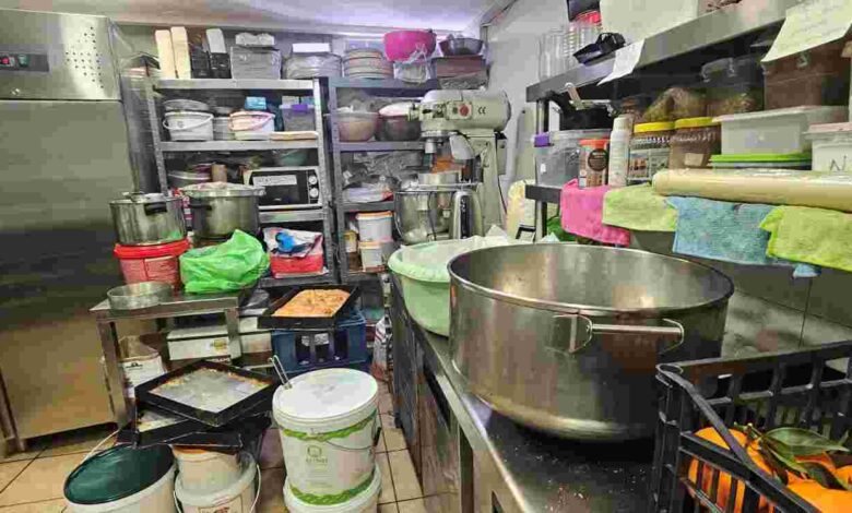 Κατασχέθηκαν 12 τόνοι κρεάτων, εκατοντάδες παραβάσεις και βαριά πρόστιμα 1 Κατασχέθηκαν 12 τόνοι κρεάτων, εκατοντάδες παραβάσεις και βαριά πρόστιμα