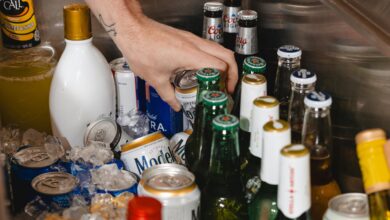 Μπουρνάζι: Ανήλικος λιποθύμησε από κατανάλωση αλκοόλ – Συνελήφθη ο υπεύθυνος του κλαμπ 2 Μπουρνάζι: Ανήλικος λιποθύμησε από κατανάλωση αλκοόλ – Συνελήφθη ο υπεύθυνος του κλαμπ