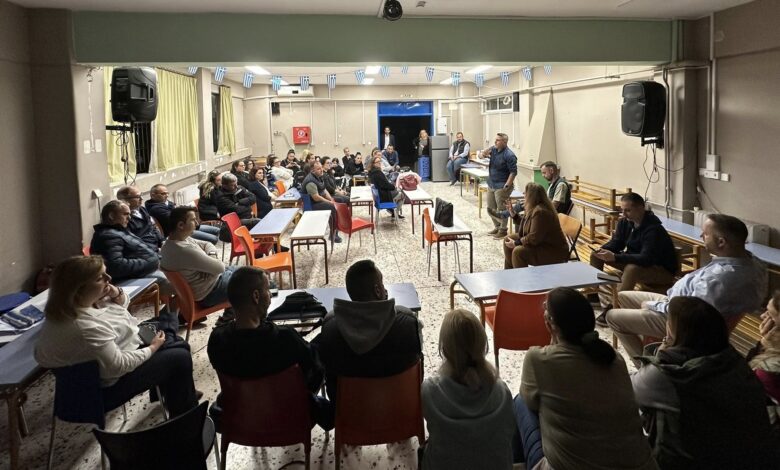 Αιγάλεω: Γονείς μιλούν για πολιτική απάτη - Αιγάλεω: Γονείς μιλούν για πολιτική απάτη -