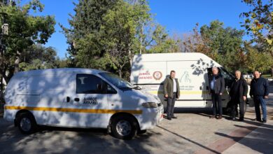Στον στόλο του Δήμου Αιγάλεω δύο νέα βαν - Ποιες υπηρεσίες ενισχύονται