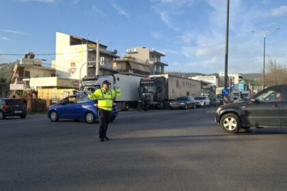 Δημιουργείται ειδική μονάδα της Τροχαίας για τα μποτιλιαρίσματα - Άμεση παρέμβαση σε φανάρια και οδικές αρτηρίες