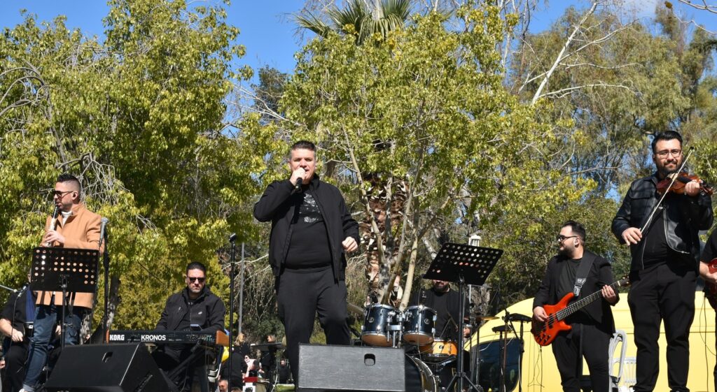 Το Αιγάλεω χάρηκε με την καρδιά του την Αποκριά