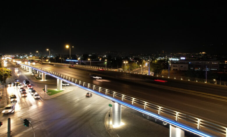 Αιγάλεω: 74χρονος έπεσε από πεζογέφυρα στον Κηφισό και τον παρέσυρε φορτηγό - Τι εκτιμούν ότι συνέβη 1 Αιγάλεω: 74χρονος έπεσε από πεζογέφυρα στον Κηφισό και τον παρέσυρε φορτηγό - Τι εκτιμούν ότι συνέβη