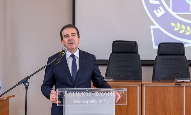 Μιχάλης Χρυσοχοΐδης: Αποφασισμένοι να εξαλείψουμε κάθε μορφή παραβατικότητας στη Δυτική Αττική