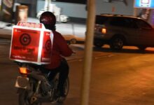 Ζευγάρι λήστεψε διανομέα