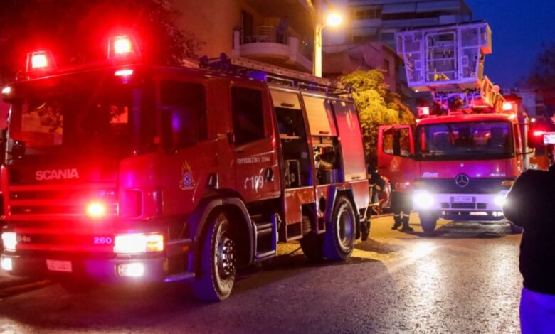 Πυρπόλησαν καφετέρια, ολοσχερής καταστροφή - Τι λένε οι κάτοικοι της περιοχής