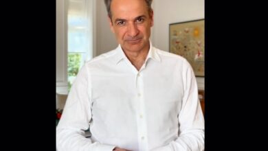 Απαγόρευση των Social για ανήλικους κάτω των 15 ετών, με “6-7” στο Tik Tok 3 Απαγόρευση των Social για ανήλικους κάτω των 15 ετών, με “6-7” στο Tik Tok