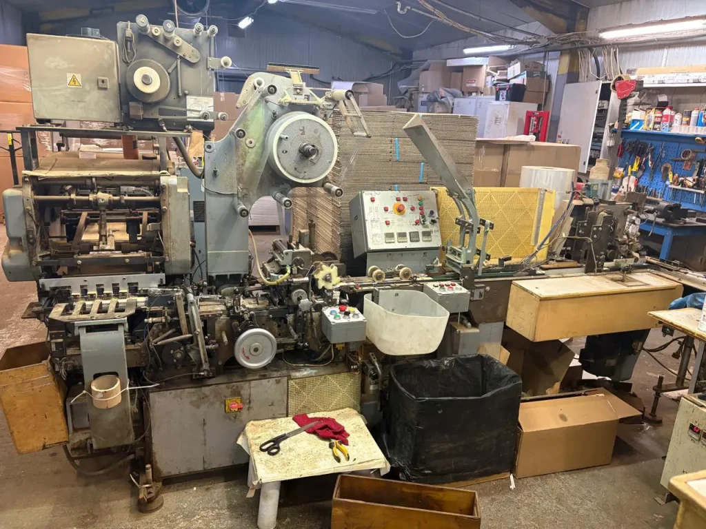 Λαθραία τσιγάρα: Ένα δισ. ευρώ η ζημιά στο Δημόσιο από το κύκλωμα του "Πούτιν" – Δεσμεύτηκαν βίλες, ξενοδοχείο και τάνκερ