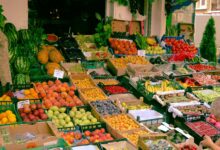 Tα 12 λαχανικά και φρούτα με τα περισσότερα φυτοφάρμακα, τα 15 πιο καθαρά - Λίστα 2026