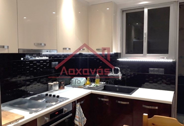 Ενοικιάζεται ανακαινισμένο, επιπλωμένο διαμέρισμα στο Περιστέρι
