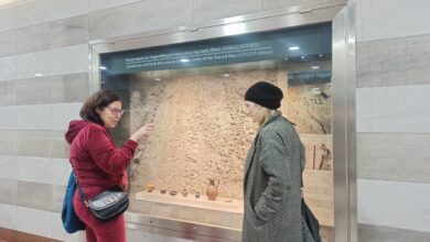 "Ιερά Οδός, 21 χλμ." - Ξενάγηση στην Αρχαία Ιερά Οδό και προβολή του ντοκιμαντέρ της Νικολέτας Παράσχη