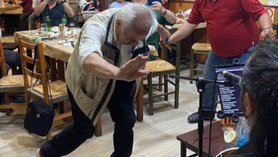 Το Αιγάλεω τραγούδησε ξανά στις γειτονιές του!