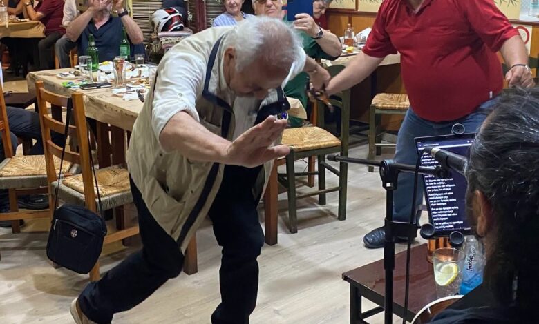 Το Αιγάλεω τραγούδησε ξανά στις γειτονιές του!