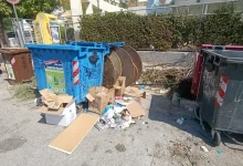 "Να το αναλάβουμε κι αυτό εμείς ρε παιδιά..."