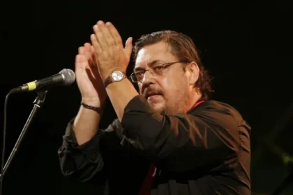 Αφιέρωμα στον Λαυρέντη: Διονύσης Τσακνής, Παυλίνα Βουλγαράκη, Κίτρινα Ποδήλατα - Θέατρο Αλέξης Μινωτής, είσοδος ελεύθερη