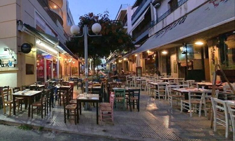 Φωτιά σε καφετέρια στην Αγίας Λαύρας - Κινητοποίηση της Πυροσβεστικής