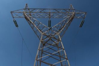 Υπογειοποίηση των γραμμών υψηλής τάσης στο Αιγάλεω: Νέα δέσμευση από τον ΑΔΜΗΕ!