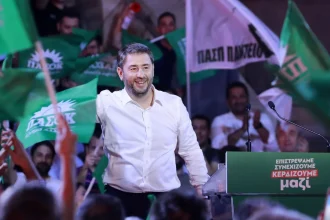 Συγκέντρωση ορόσημο του ΠΑΣΟΚ στο Αιγάλεω - Στις λαϊκές γειτονιές ξαναπιάνει το νήμα της "Αλλαγής"
